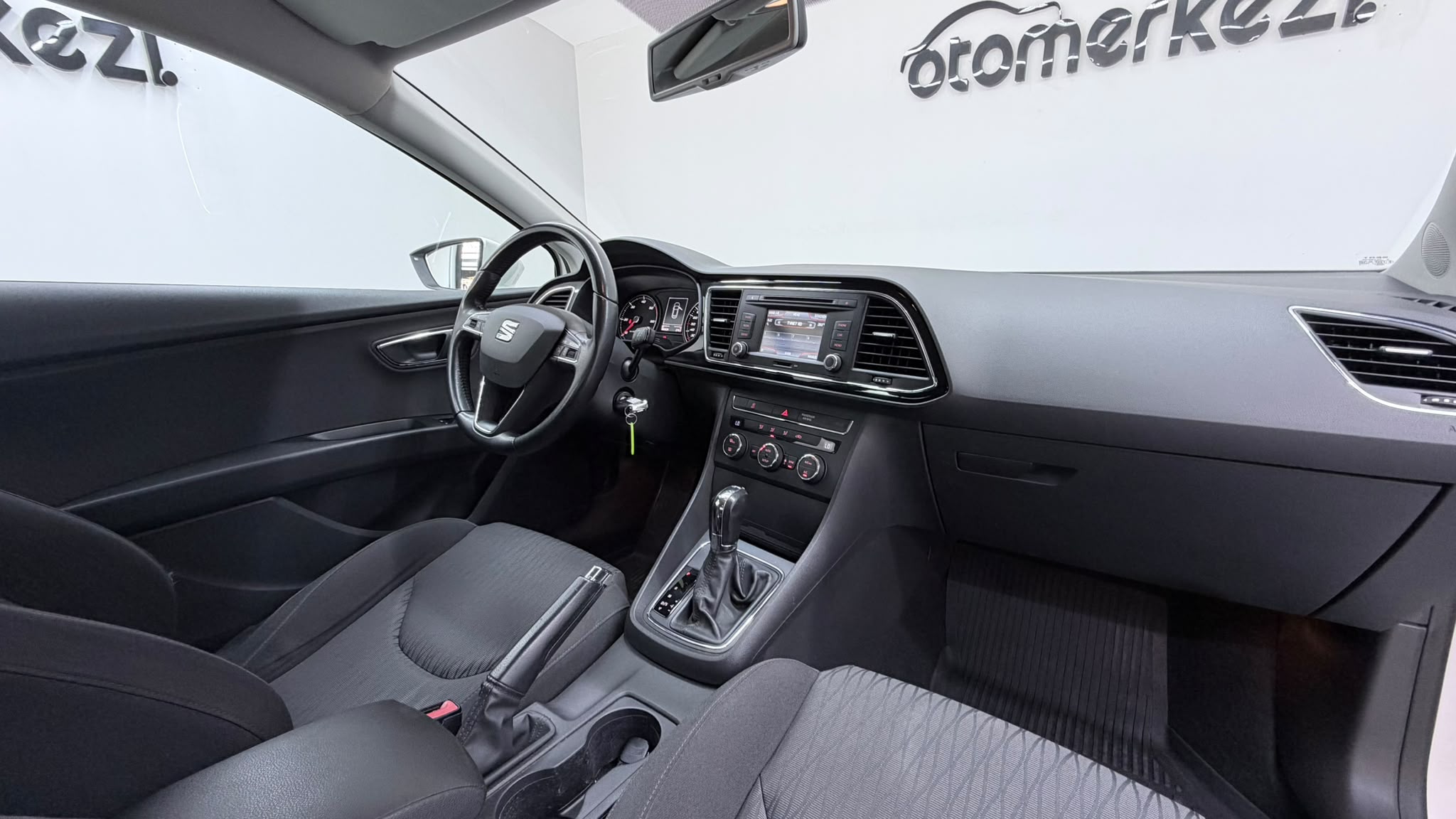 SEAT LEON 16